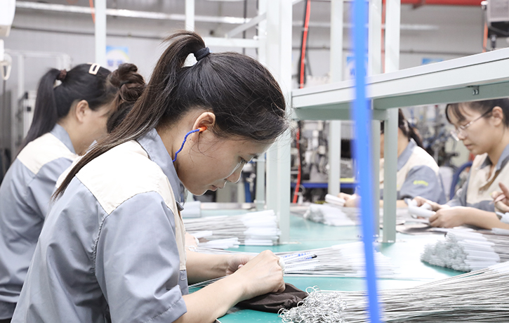 傲群車間生產環境